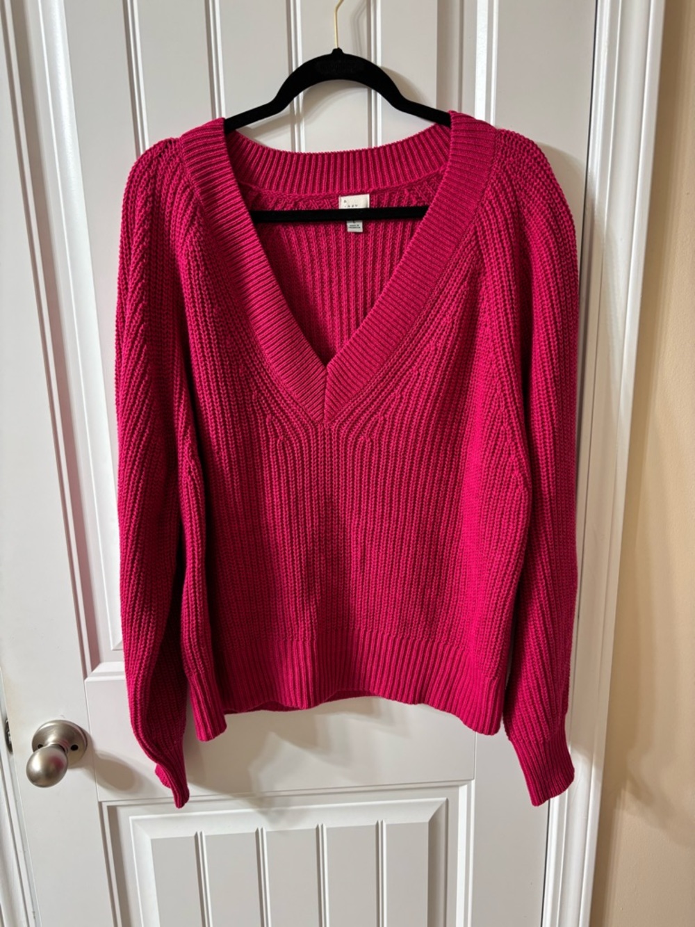 a new day V-Neck Ribbed Sweater - Hot Pink